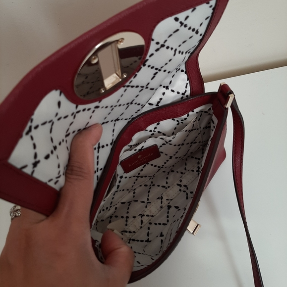 SOLD-Kate Spade Small Saffiano Leather Crossbody Bag - Picture 12 of 12